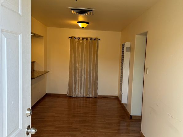 2556 Campbell Rd NW UNIT 3