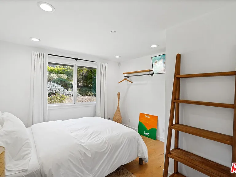 30081 Harvester Rd — Photo 24