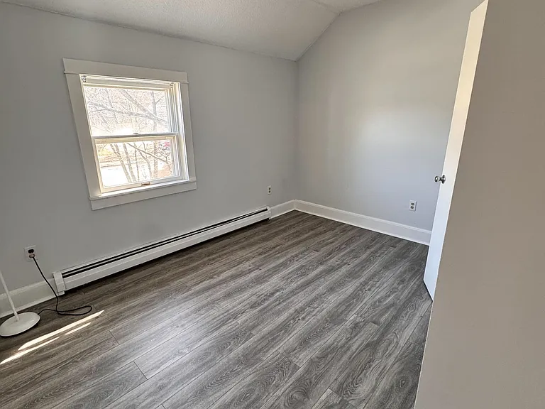 317 S Main St — Photo 10