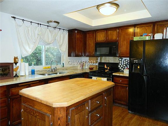 4th image of 1230 Linn Ln