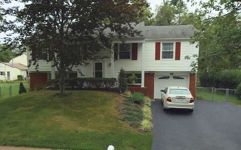 1st image of 4211 Minstrell Ln
