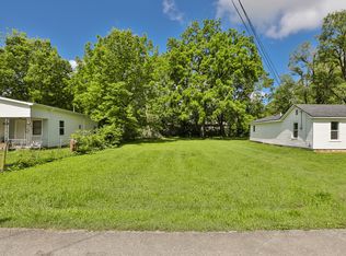 N Tyler Ave, Springfield, MO 65802