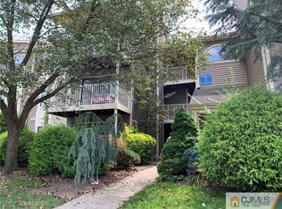 428 Meade Ct, East Brunswick, NJ 08816