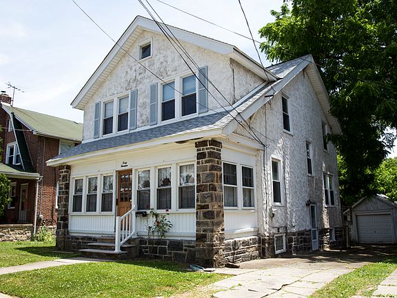 3rd image of 4014 Berry Ave