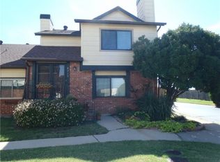 8715 N Roxbury Blvd, Oklahoma City, OK 73132