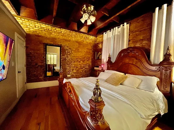 103 Court Sq #5, Abbeville, SC 29620