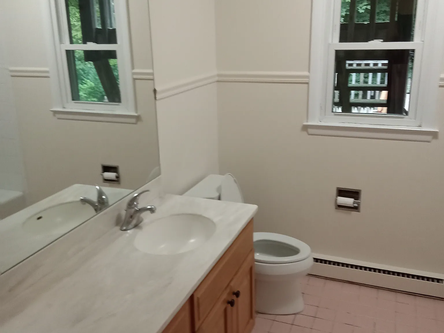 104 Highview Ave — Photo 3