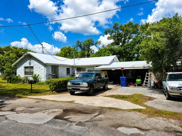 5011 Geiger Cemetery Rd, Zephyrhills, FL 33541