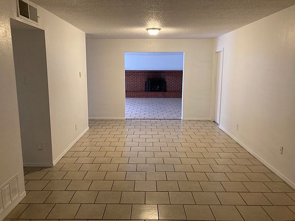 2nd image of 2216 Hurley Dr NW
