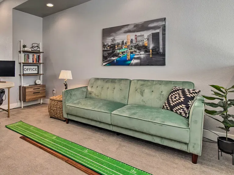 Office / loft area