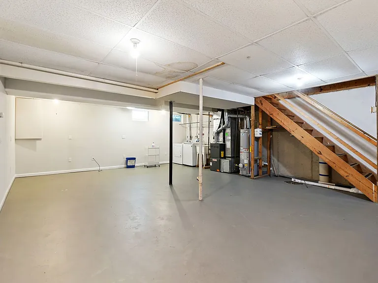 4515 Boastfield Ln — Photo 27