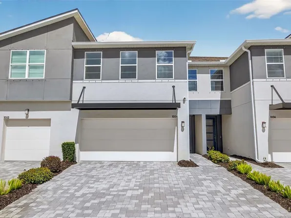 1054 Golden Willow Ct, Brandon, FL 33511