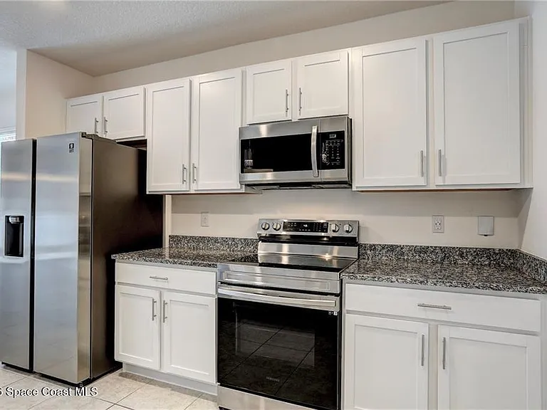 406 Easy St — Photo 21