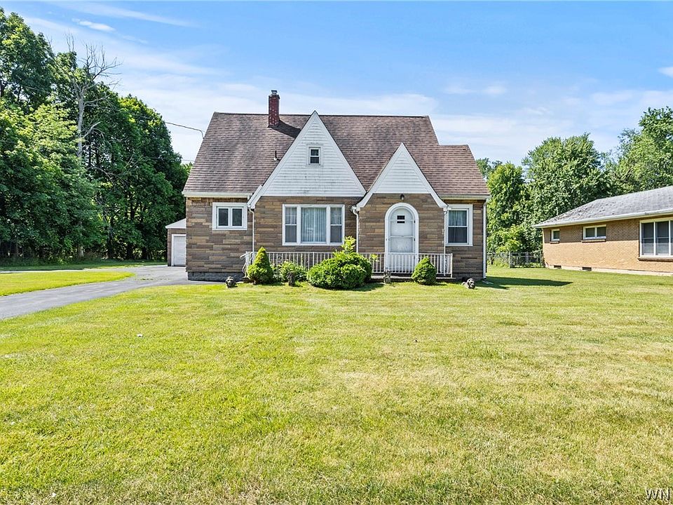 1st image of 1419 Maple Rd