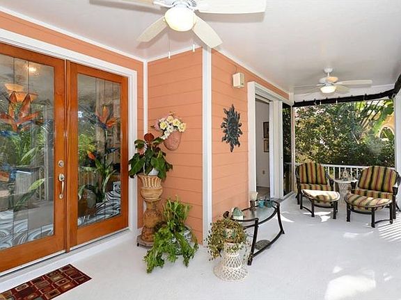 3rd image of 124 Island Cir