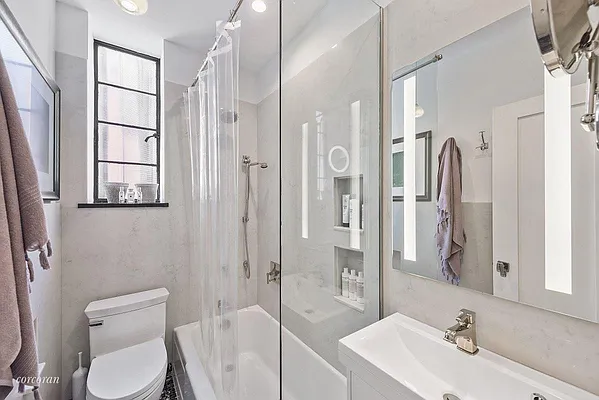 Sold by Corcoran | media 6