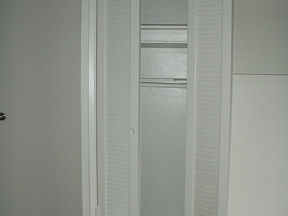 Den closet