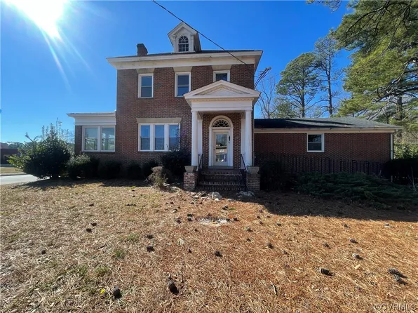 1888 S Sycamore St, Petersburg, VA 23805