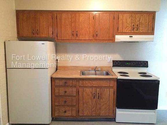 5th image of 1548 W Denton Ln Ste 4