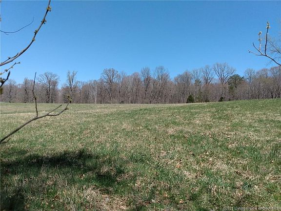 2nd image of S Bonsett Dr