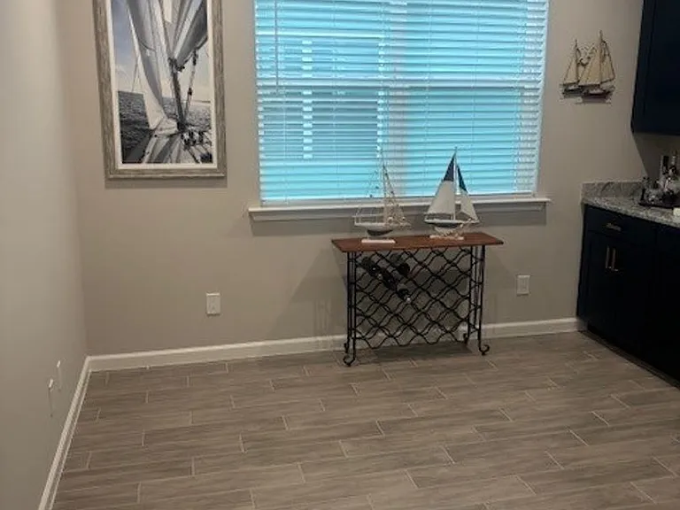 1120 Tropics Ave — Photo 10