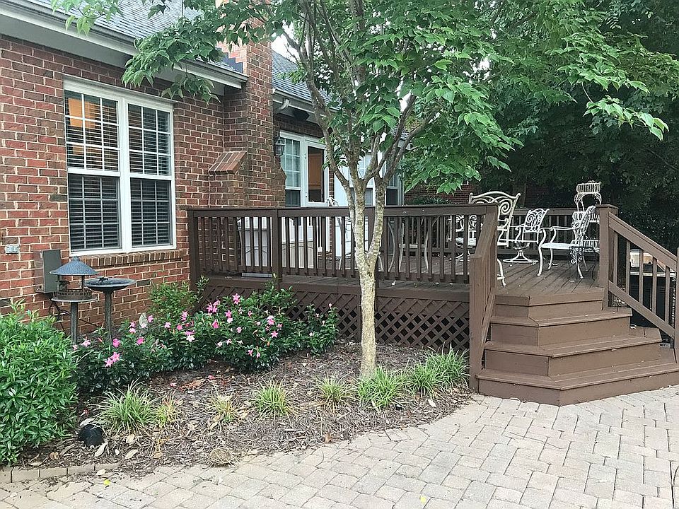 2nd image of 15713 Framingham Ln