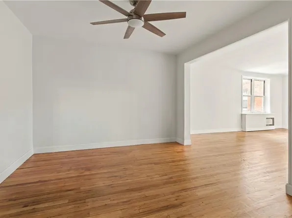 2727 Ocean Pkwy APT C27, Brooklyn, NY 11235