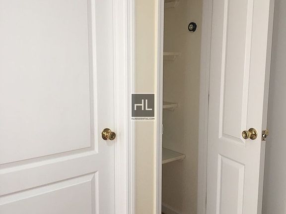 5th image of 255 15th St APT 304