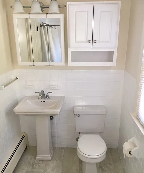 28 Hobart Ln #28 — Photo 8