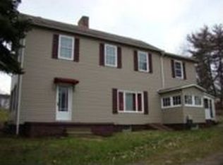 2012 Moravia St, New Castle, PA 16101