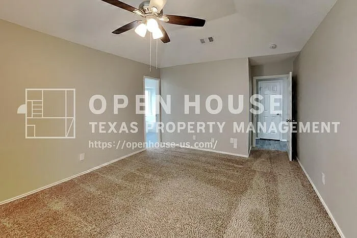 5507 Misty Crest Dr — Photo 9