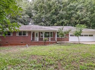 2596 Johnson Dr, Doraville, GA 30340