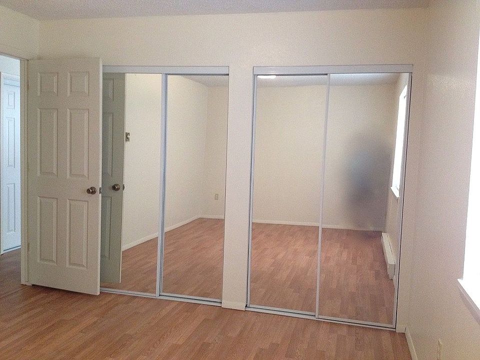 2nd image of 800 S Wortman Ave