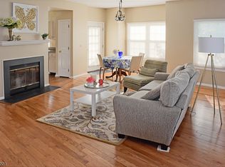 2012 Vermont Ter, Whippany, NJ 07981