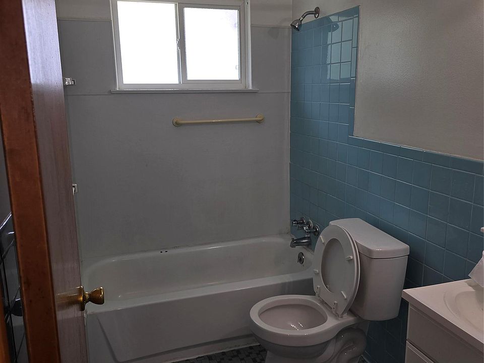 1521 Electric Ave, photo 8