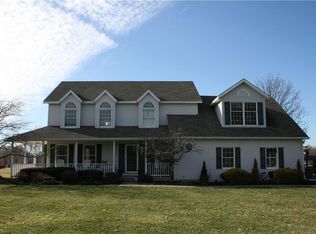 3780 Vandemark Rd, Litchfield, OH 44253