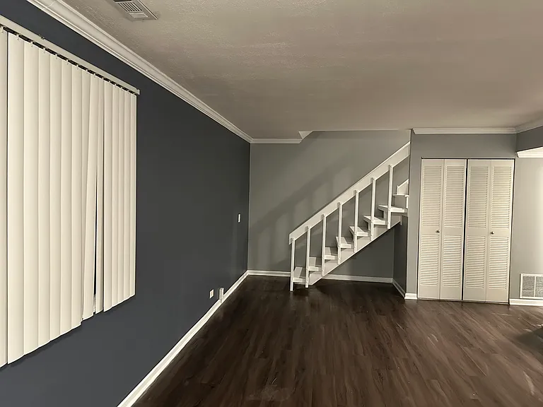 728 Whitesail Dr — Photo 2