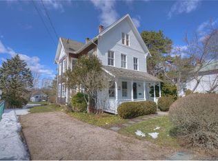 48 Pearl St Noank, Noank, CT 06340