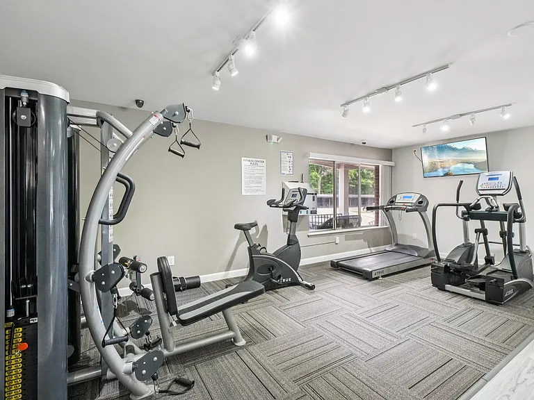State-of-the-art 24/7 Fitness Center at Drawbridge Apartments in Harrison Township, MI.