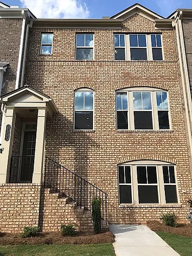 630 Sunset Park Dr Photo 1