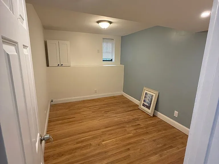59 Chester St #B — Photo 10