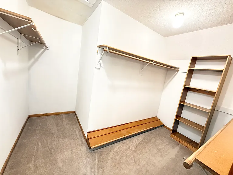 8257 N Woodland Ave — Photo 16