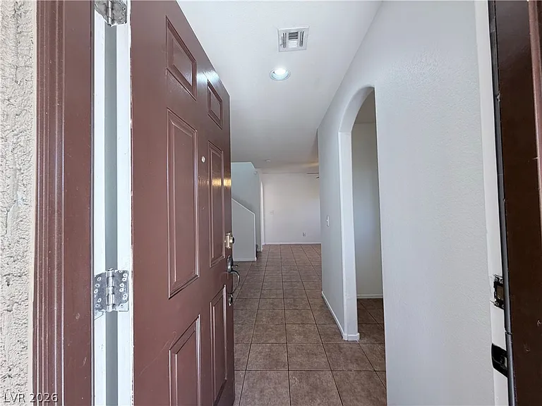 9005 Progressive Ct — Photo 2