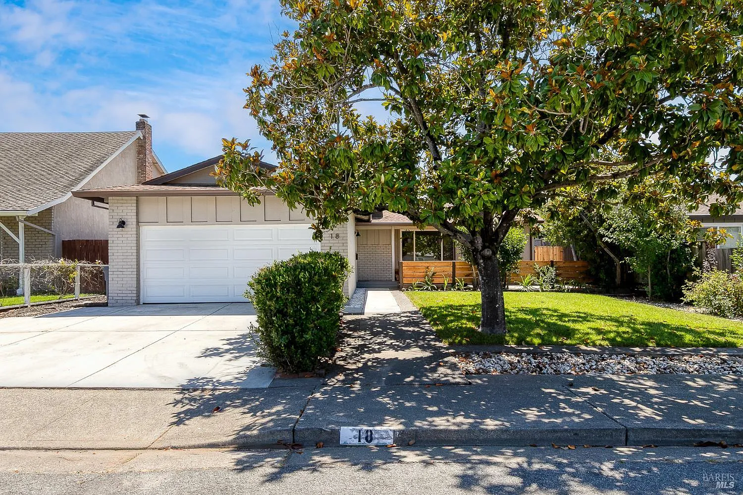 18 Eastside Circle - Photo 1