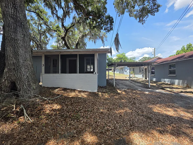 Lazy Oaks — Photo 25