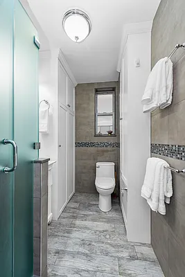 Sold by Compass | media 14