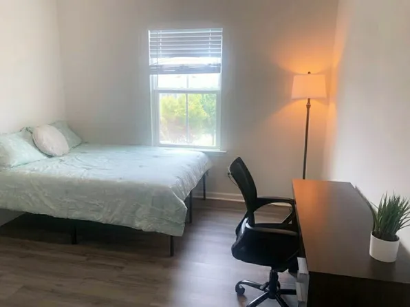 (undisclosed Address), Holly Springs, NC 27540