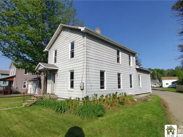 109 Brooklyn St, Portville, NY 14770