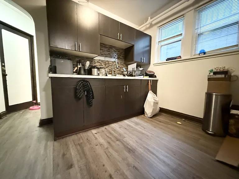 747 Williamson St — Photo 1