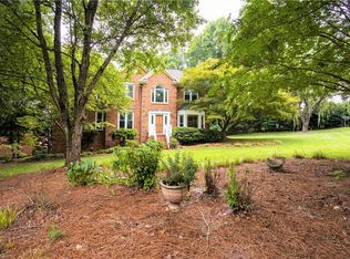 2228 Meadow Hill Rd, Winston Salem, NC 27106